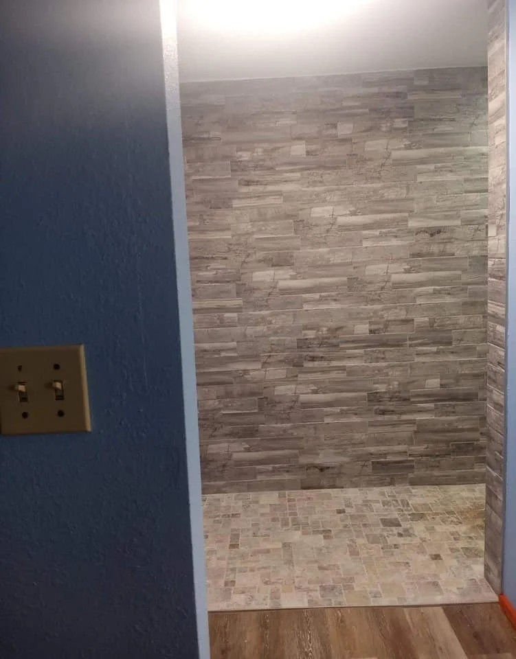 Custom Walk‑In Shower Bathroom Remodel: From Outdated to Spa Retreat 3